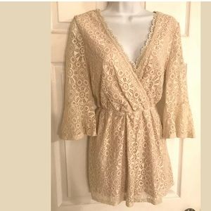 🆕 ARK & CO Ivory Lace Romper Jumpsuit Floral